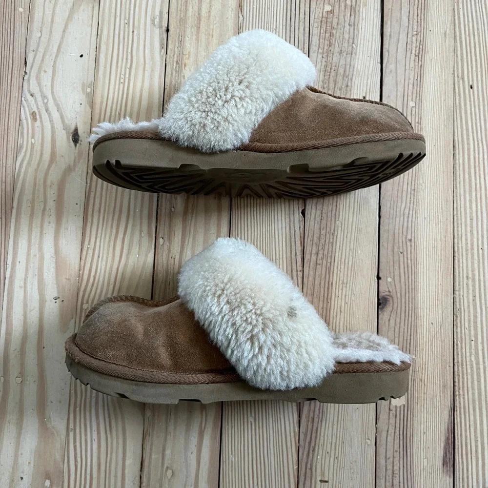 UGG Kids Cozy II Suede Sheepskin Slippers Chestnut Brown Size 2 1019065K comfort